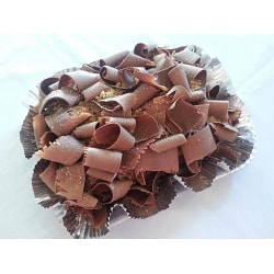 Bolo Brigadeiro c/ Nozes